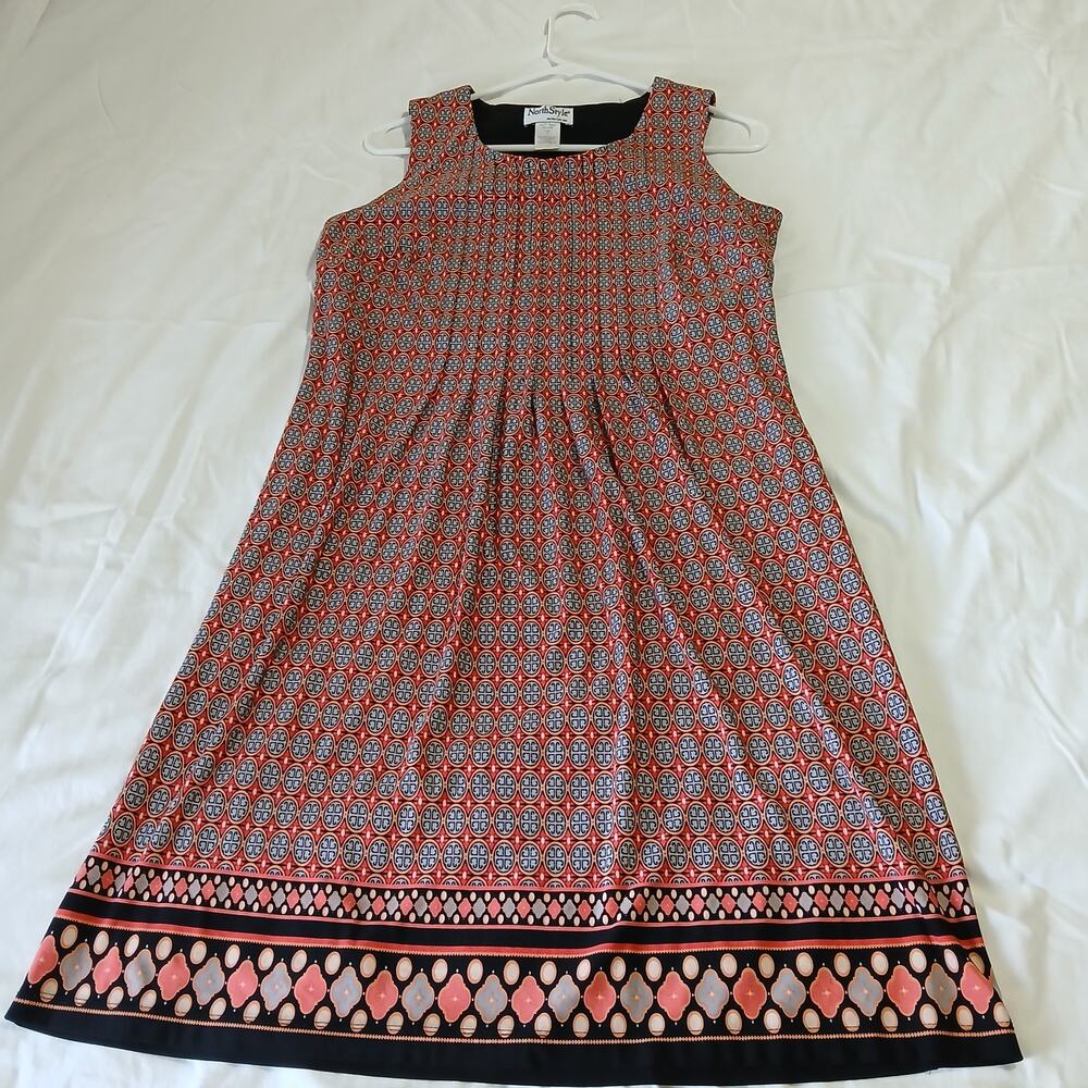 Northstyle sIze 6 A-Line Dress Red & Black Pleated/Gathered Bust Sleeveless
